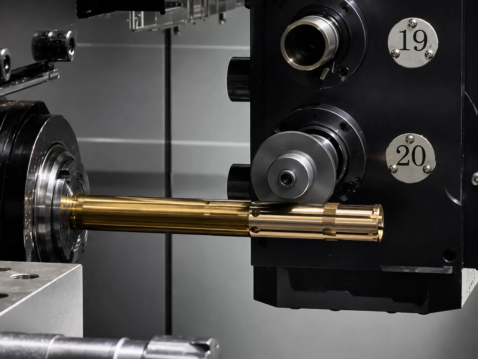 CNC Torna, CNC Otomat ve CNC Kayar Arasındaki Farklar Nelerdir?
