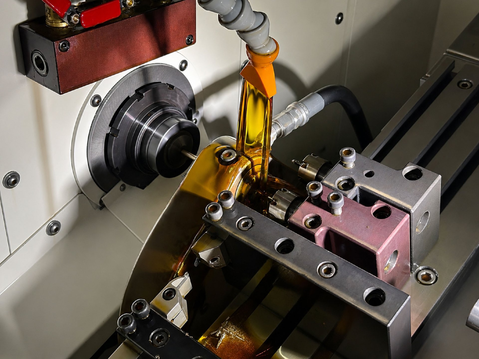CNC Talaşlı İmalat Nedir? Hassas Parça Üretiminde CNC Teknolojisinin Önemi
